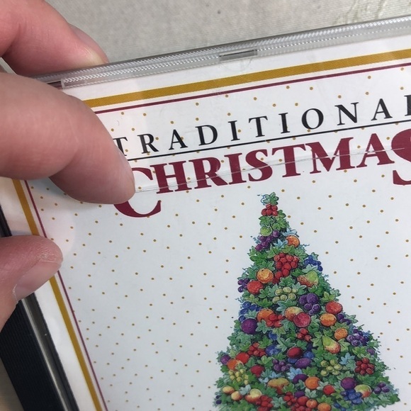6/$20 Traditional Christmas Volume 2 cd - Picture 5 of 5